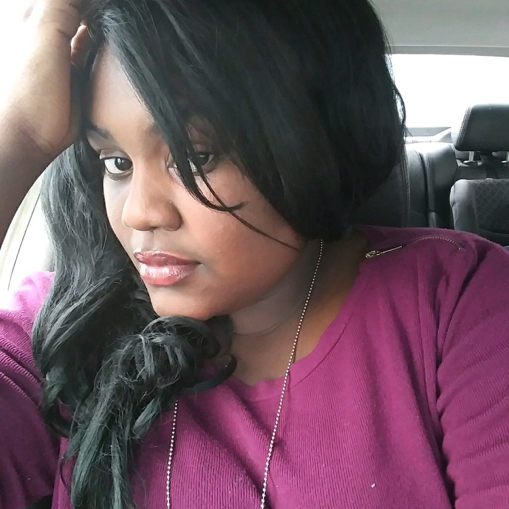 Meet your Posher, Sharae